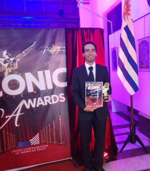 DJ Alex Amaro gan&oacute; anoche el prestigioso premio Iconic