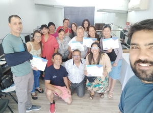 M&aacute;s de 20 alumnos recibieron sus certificados en Espacio de Inclusi&oacute;n Digital de Sarand&iacute; Grande