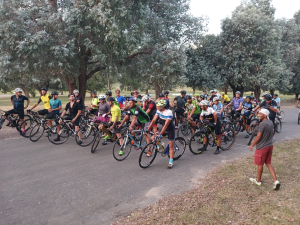 Tres ciclistas de Sarand&iacute; Grande estuvieron presentes en competencia en Durazno