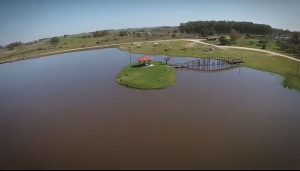 Edil pidi&oacute; que retorne a Sarand&iacute; Grande m&aacute;quina para extracci&oacute;n de camalotes en Lago Artificial