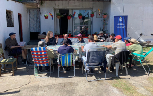 SACOF acerc&oacute; ejercicios y estimulaci&oacute;n psicomotriz a residencial en Sarand&iacute; Grande