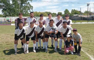 Candil gole&oacute; a Barrio Vi&ntilde;a y lo dejo con pocas chances de pelear por el torneo.