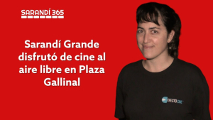 Sarand&iacute; Grande disfrut&oacute; de una noche de cine al aire libre en plaza Gallinal