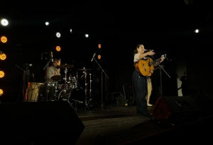 Folclorista Luc&iacute;a Aramburu de Sarand&iacute; Grande cerr&oacute; intensa agenda con presentaciones en escenario Amalia de la Vega y Fog&oacute;n Aymara del Prado