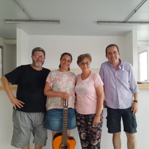 Grupo Juglares de Sarand&iacute; Grande incorpor&oacute; a la guitarrista Fernanda Bosque
