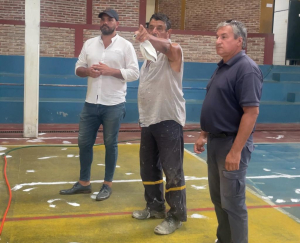 Comenzaron obras de limpieza, reparaci&oacute;n, pintura y otras mejoras en el Gimnasio 12 de Octubre de Sarand&iacute; Grande