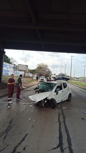 Accidente de tr&aacute;fico grave en el Puente C.M. Ram&iacute;rez afecta el acceso a Montevideo desde Ruta 5