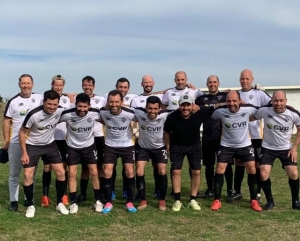 Deportivo Sarand&iacute; lidera la Copa Plata de Liga Master Senior tras vencer 2-1 a Tabar&eacute;