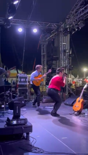 Folclorista de Sarand&iacute; Grande Luc&iacute;a Aramburu comparti&oacute; escenario con otros grandes artistas en San Bautista