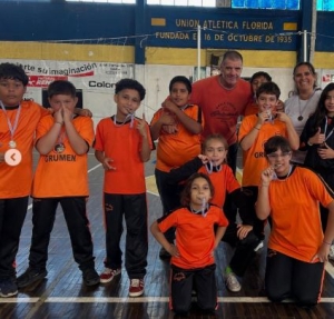 Club de Ni&ntilde;os "Nuestras Estrellitas" de Sarand&iacute; Grande particip&oacute; en encuentro de newcom en Florida