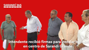 Intendente de Florida recibi&oacute; 800 firmas para instalar ba&ntilde;os p&uacute;blicos en el centro de Sarand&iacute; Grande