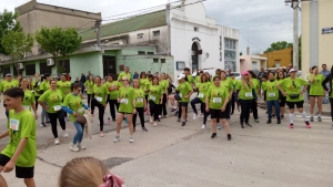 Con rotundo &eacute;xito se llevaron a cabo Correcaminata y 5 K organizada por Escuela N&deg; 38 de Sarand&iacute; Grande