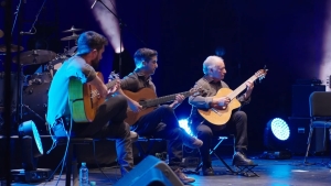 Tr&iacute;o Guitarra M&iacute;a y D&uacute;o Copla Alta lanzaron anoche "La guitarra de Pancho Luna" tras espect&aacute;culo conjunto en el Sodre
