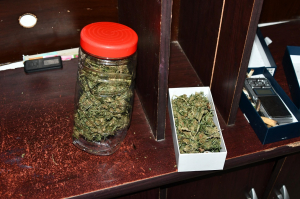 Tr&iacute;o dedicado al tr&aacute;fico de drogas en Sarand&iacute; Grande era investigado desde 2022
