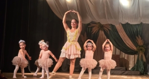 Escuela de Ballet present&oacute; "La Caja de Pandora" como su cierre de cursos 2025