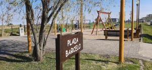 Restauraron juegos infantiles en Pueblo Barcel&oacute; (Estaci&oacute;n Pintado)