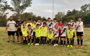 Barrio Vi&ntilde;a y Carmense ganaron en nueva jornada de Torneo Juvenil en Sarand&iacute; Grande