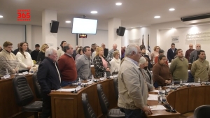 Junta Departamental de Florida record&oacute; anoche a vecino de Sarand&iacute; Grande Carmelo Benoit