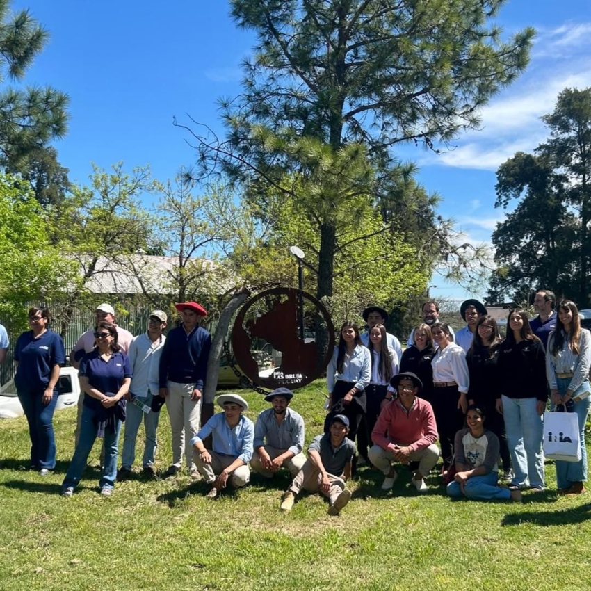 Estudiantes de Escuela Agraria de Sarandí Grande participaron en jornada sobre mejoramiento genético ovino