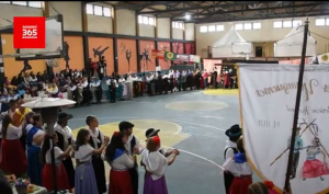 Grupos de danzas de todo Uruguay y Entre R&iacute;os (Argentina) llegaron a Sarand&iacute; Grande