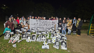 Se llev&oacute; a cabo la tercera Marcha del Silencio en Sarand&iacute; Grande bajo la consigna "Ellos Saben D&oacute;nde Est&aacute;n. Exigimos Respuestas"