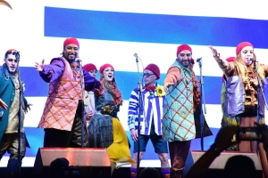 Contin&uacute;a hoy el Carnaval en Sarand&iacute; Grande con tablado en Avenida Artigas