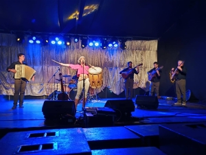 Folclorista de Sarand&iacute; Grande Luc&iacute;a Chappe se present&oacute; en tradicional festival "Agraciada te espera"