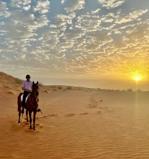 Joven jinete Santiago Ant&uacute;nez de Sarand&iacute; Grande intensifica entrenamientos en Emiratos &Aacute;rabes