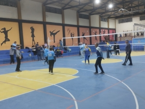 Encuentro de newcom entre Sarand&iacute; Grande y Florida se llev&oacute; a cabo en el Gimnasio Municipal 12 de Octubre
