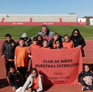 Club de Ni&ntilde;os "Nuestras Estrellitas" logr&oacute; m&uacute;ltiples medallas en encuentro de atletismo en Durazno