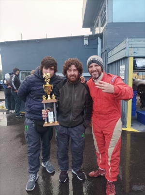 Piloto Andr&eacute;s Labandera de Sarand&iacute; Grande logr&oacute; podio en El Pinar en nueva fecha del Campeonato de Autocross