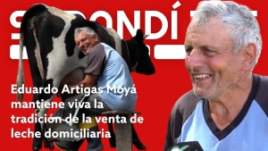 Eduardo Artigas Moy&aacute; mantiene viva tradici&oacute;n familiar de m&aacute;s de 50 a&ntilde;os en reparto de leche casa por casa en Sarand&iacute; Grande